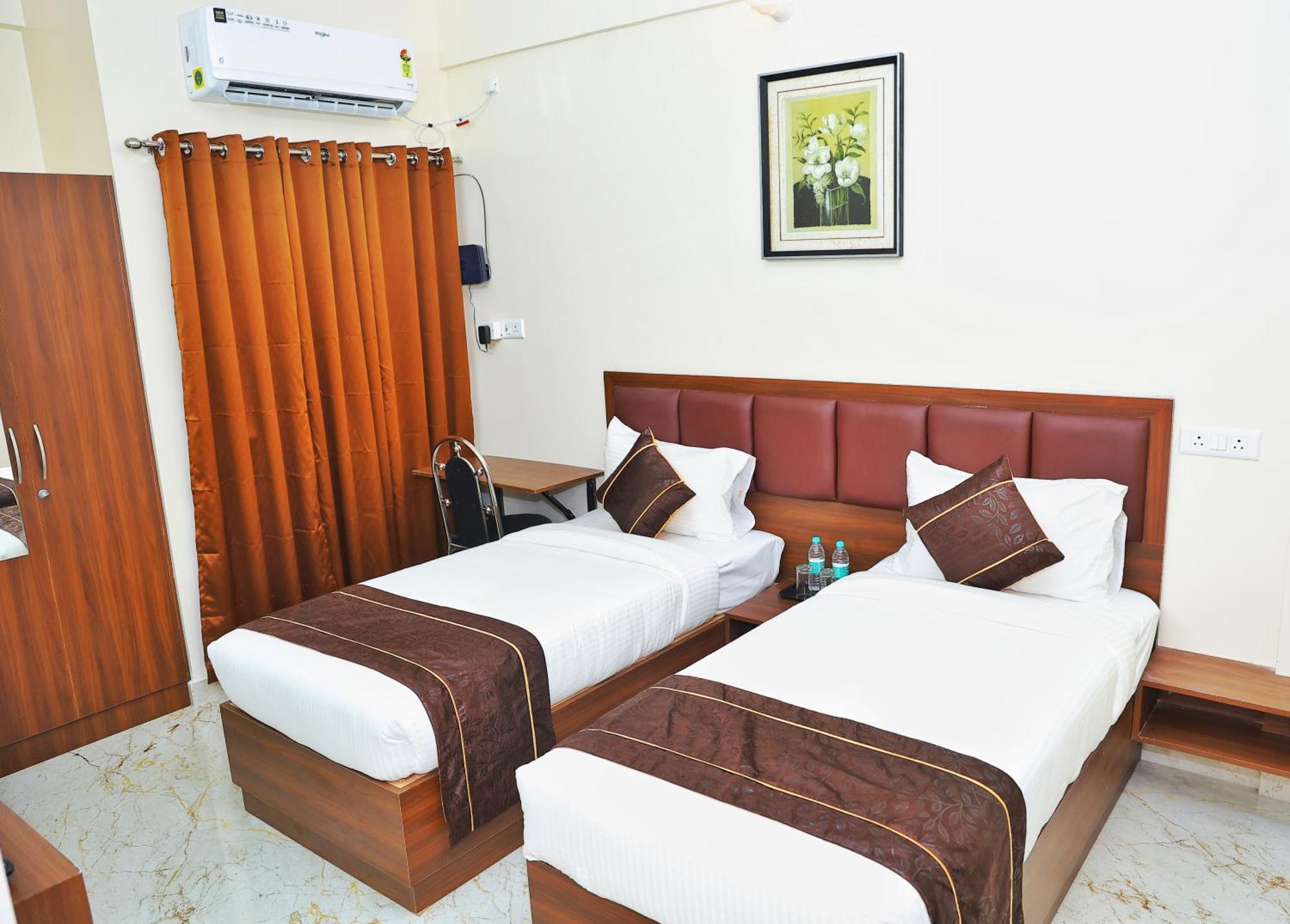 Jn Residency Perungudi Bed & Breakfast Chennai Exterior photo